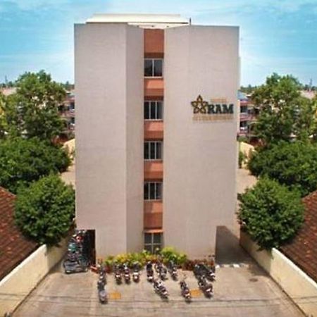 Hotel Ram International Pondicherry Exterior photo