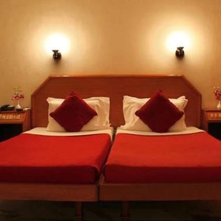 Hotel Ram International Pondicherry Exterior photo