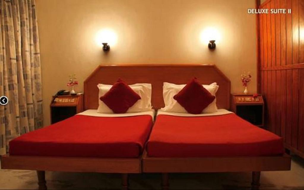 Hotel Ram International Pondicherry Exterior photo